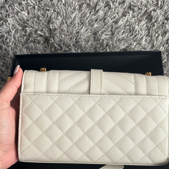YSL Beige Quilted Crossbody Bag - Picture 4 of 11